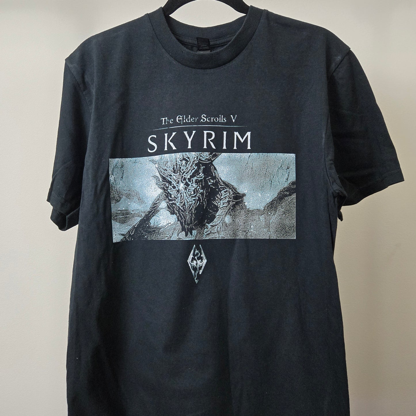 Skyrim - Front and Back Tee (RTS)